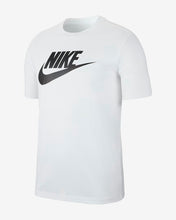 Load image into Gallery viewer, NikeShirt.png
